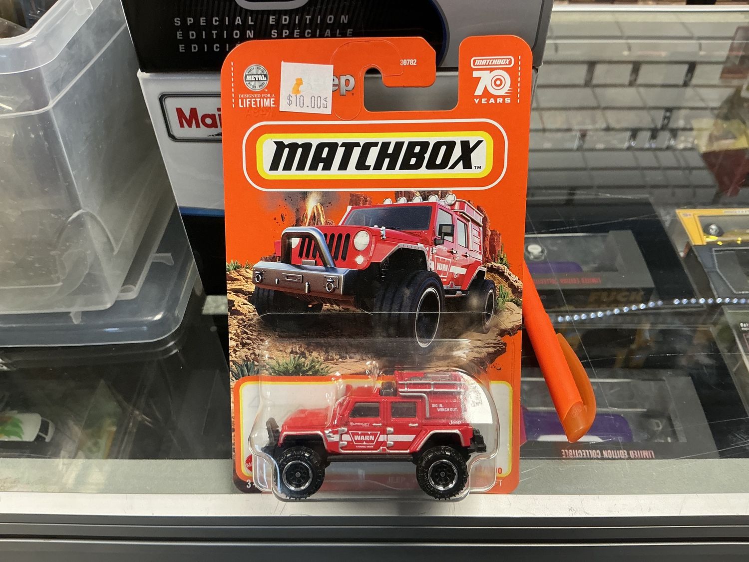 Jeep Wrangler super lift red