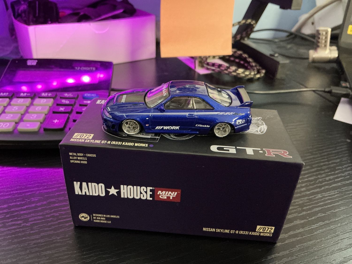 Nissan skyline GT-R R33 blue