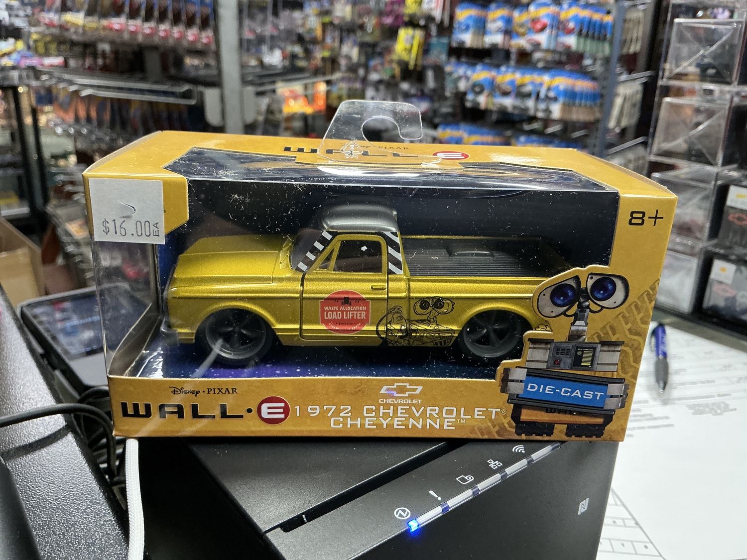 1972 Chevy Cheyenne Wall-E gold