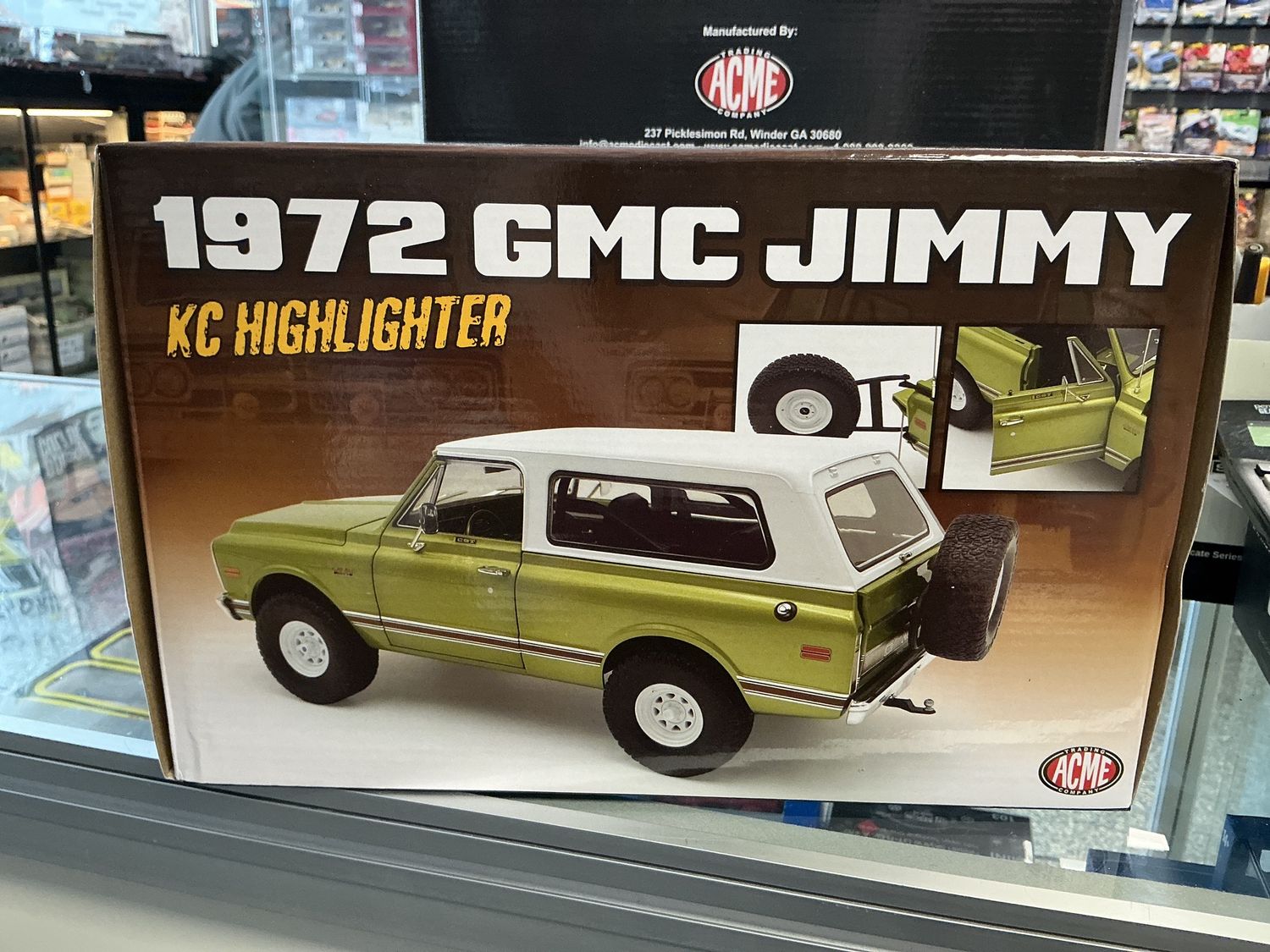 1972 GMC Jimmy KC highlighter green
