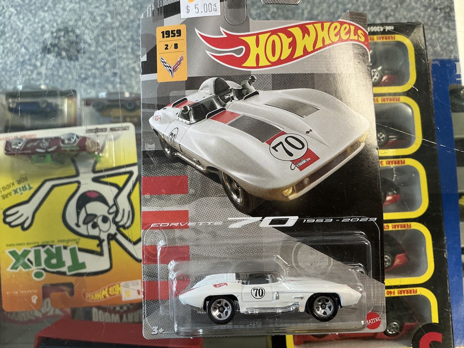 Corvette stingray white