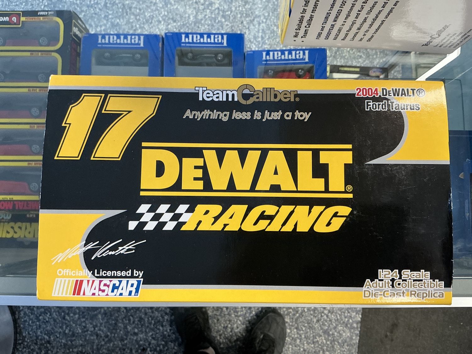 DeWalt racing Ford Taurus Matt Kenseth