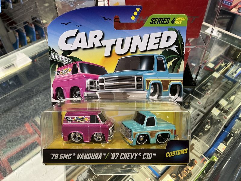 Car tuned beach cruisers