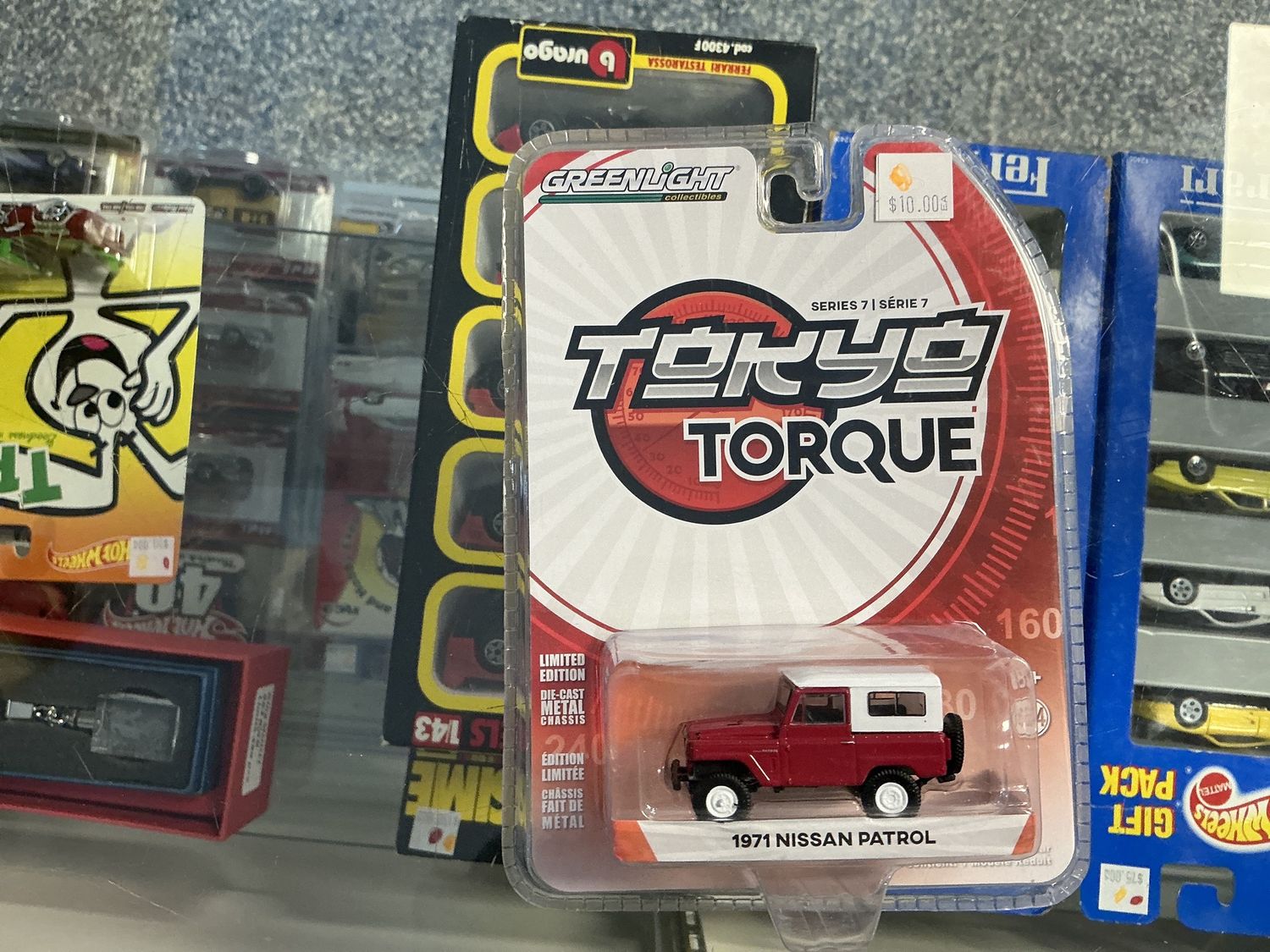 1971 Nissan patrol red