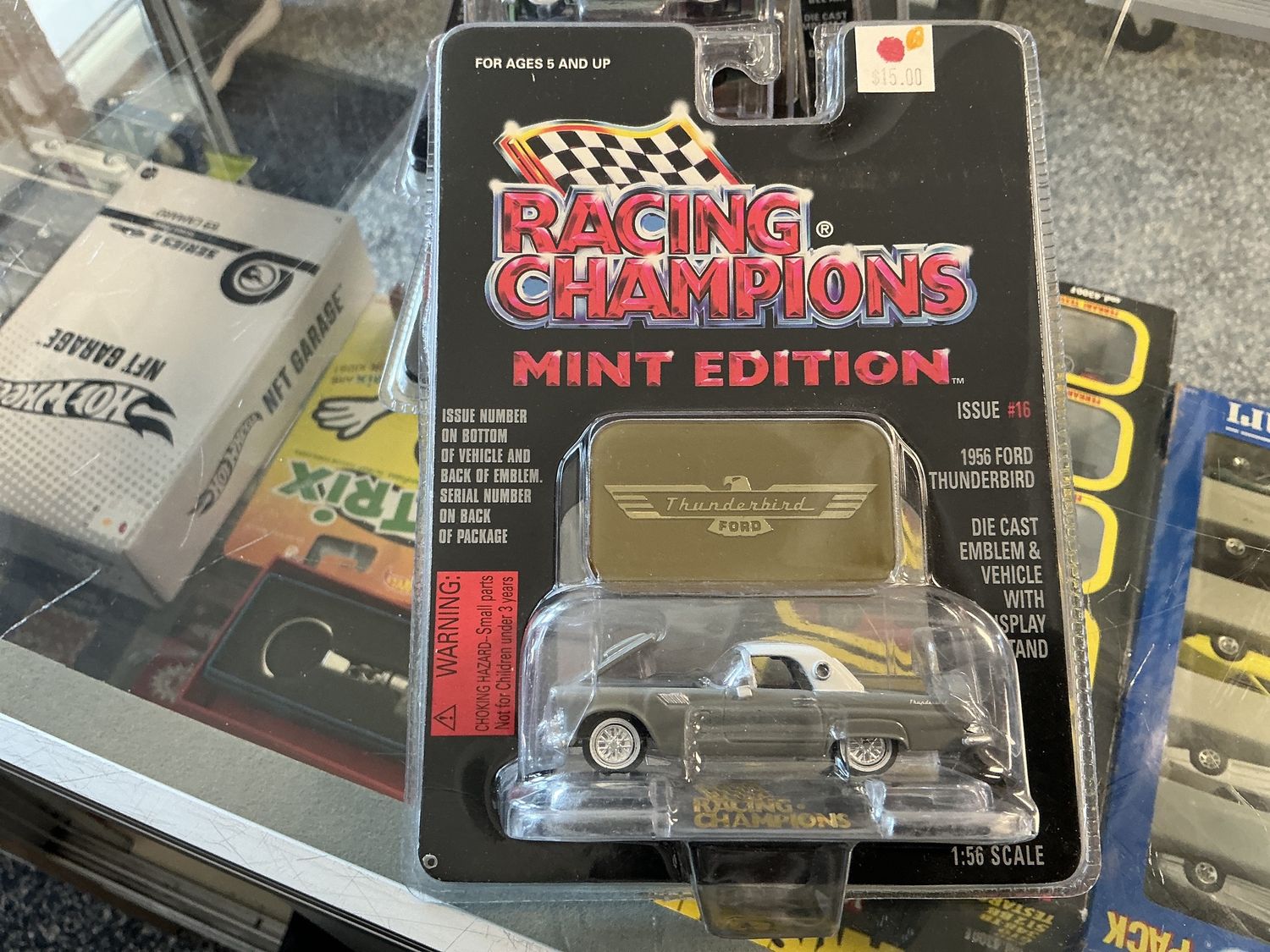 Racing champions, mint edition issue number 16 1956 Ford Thunderbird