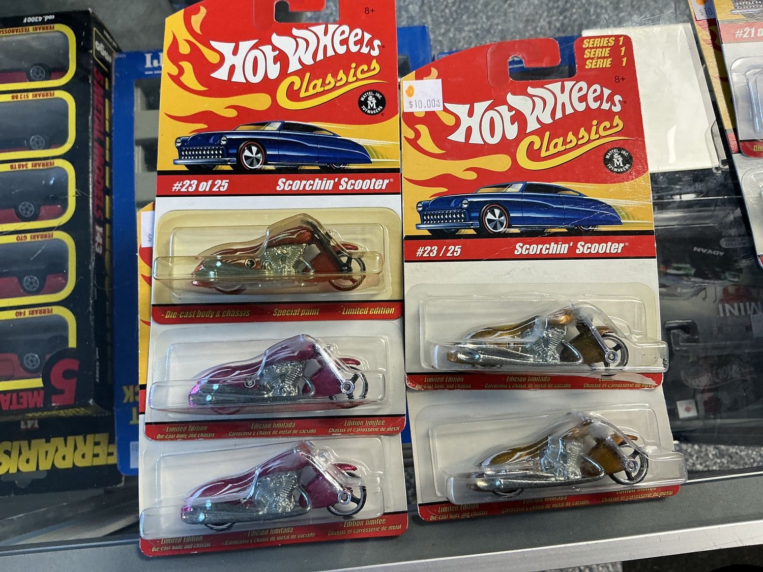 Hot wheels Classics, scorching scooter