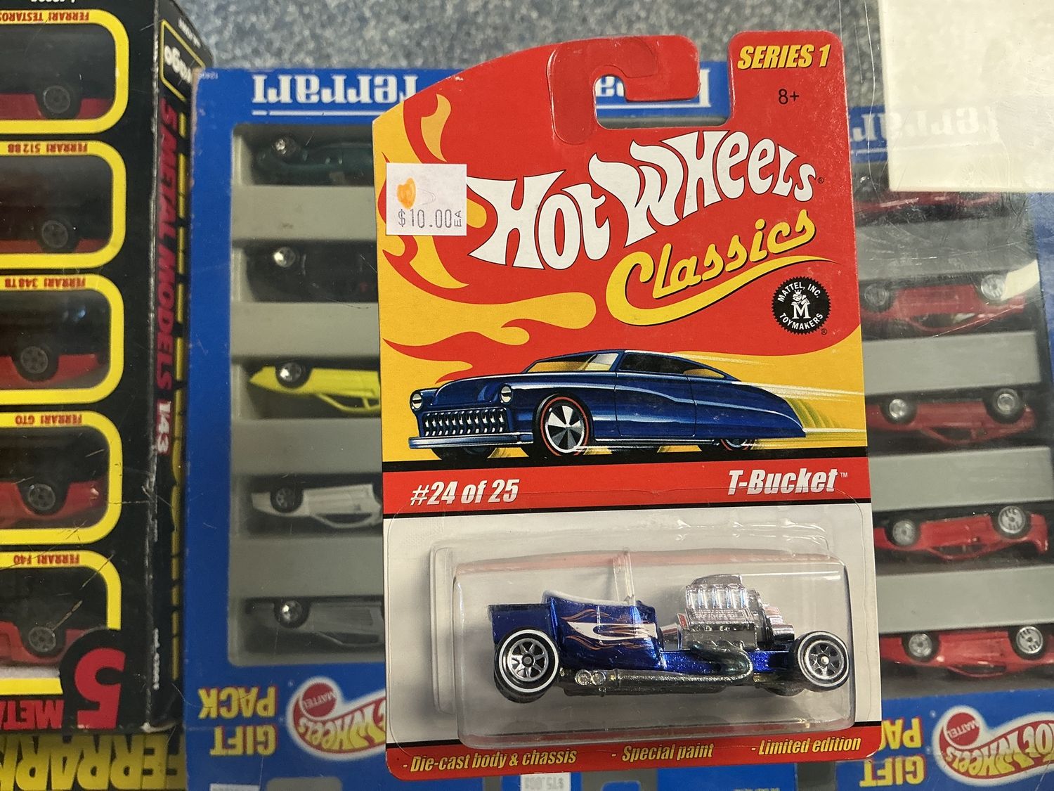 Hot wheels Classics, tea, bucket,