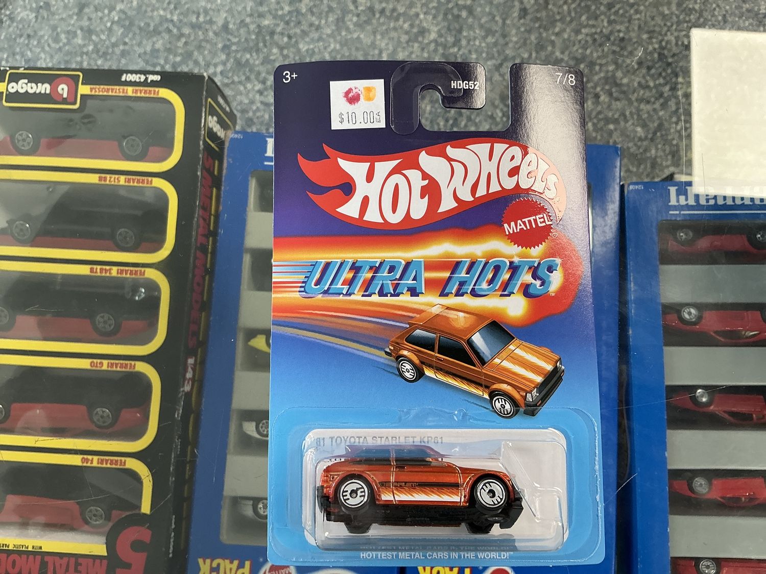 Hot wheels ultra hot 1981 Toyota starlet KP 61
