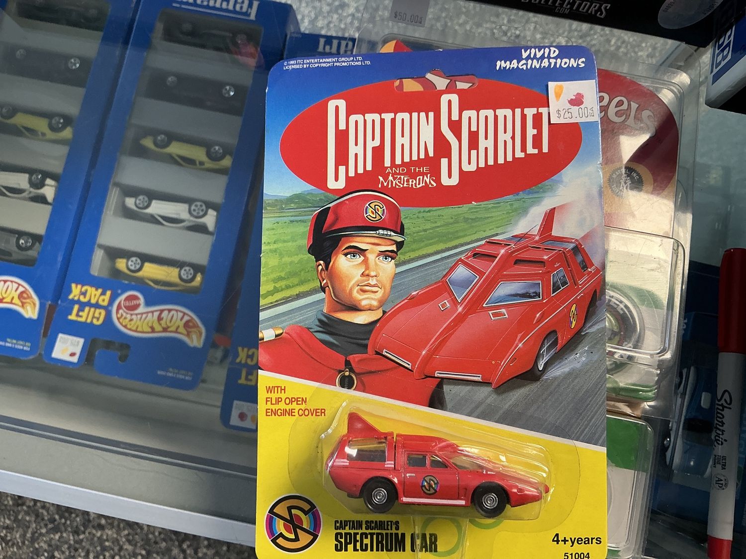Captain Scarlet spectrum car red
