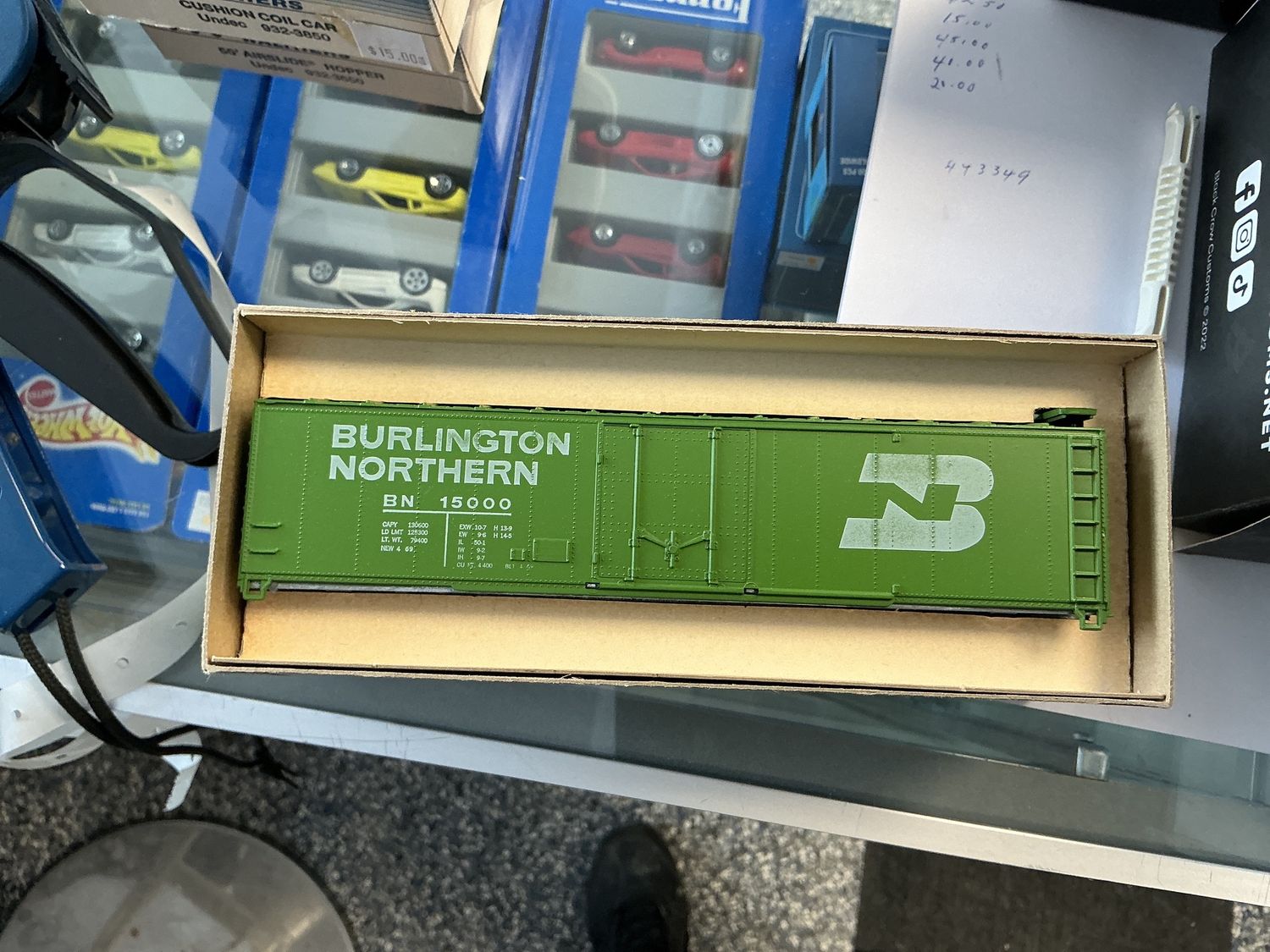 50 foot plug door box car Burlington Northern
