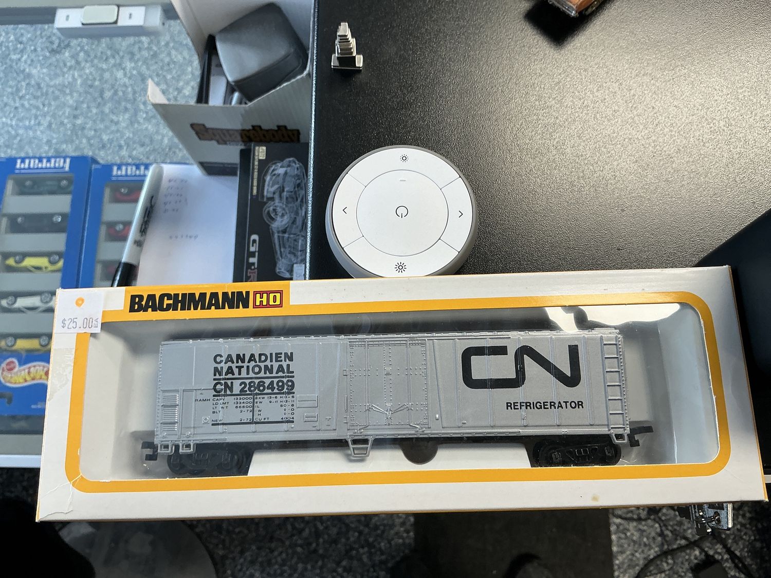 Bachman HO Canadian national freight car refrigerator