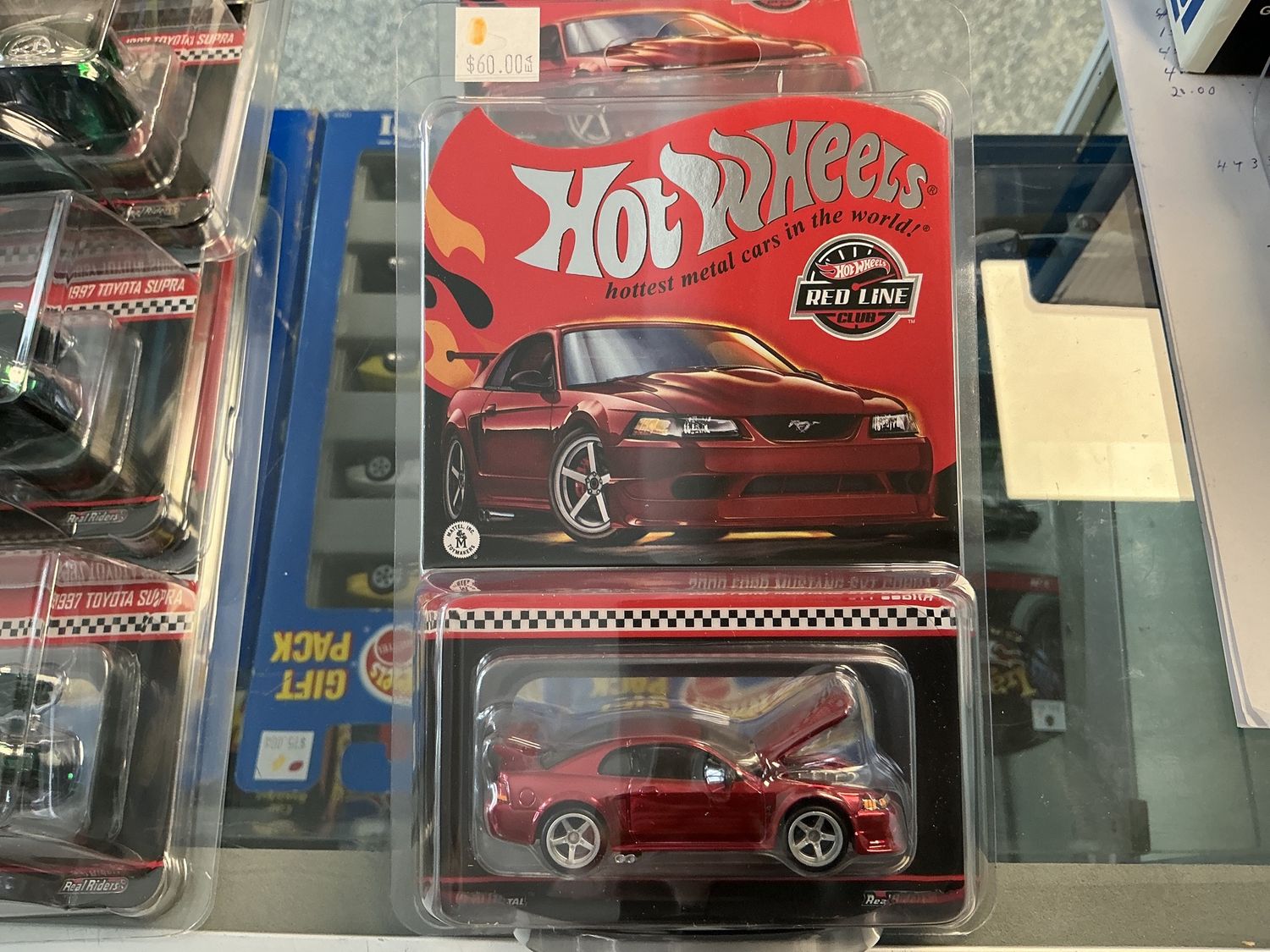 RLC 2000 Ford Mustang SVT cobra R