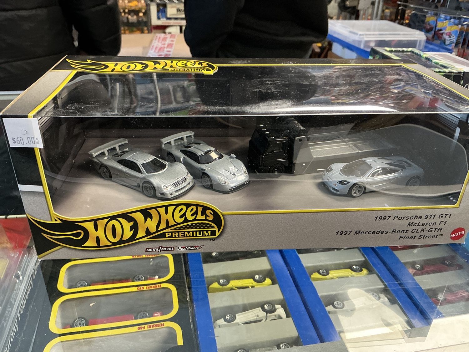 Porsche 4 car set diorama