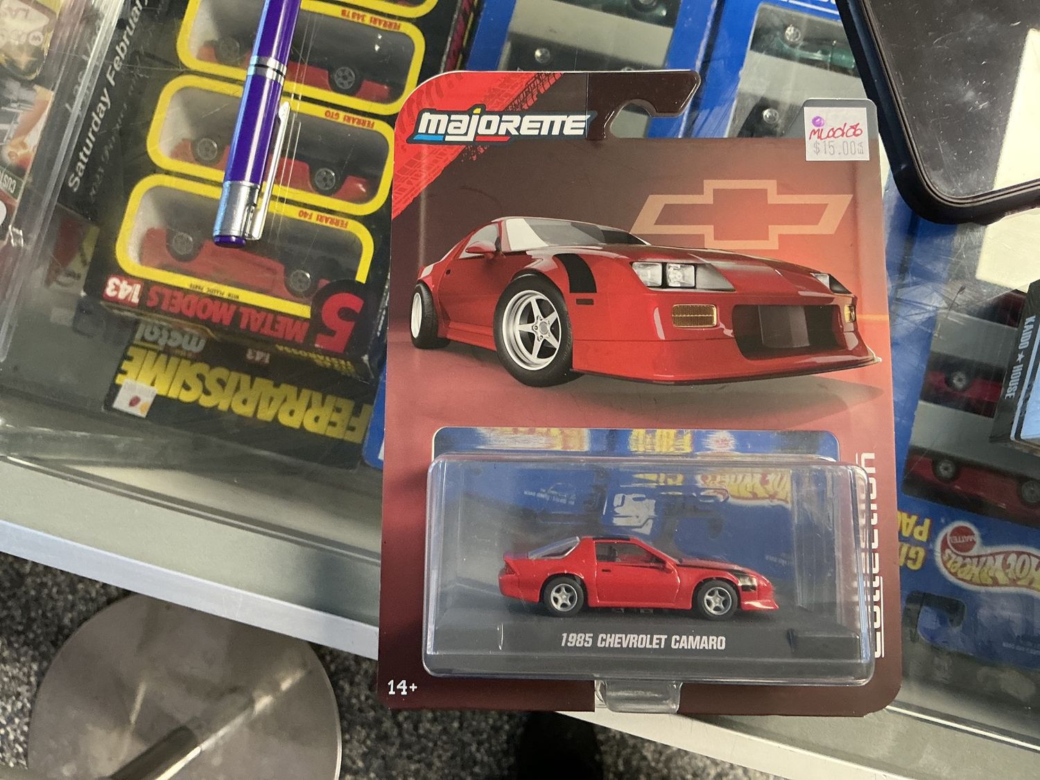 1985 Chevy Camaro red maj