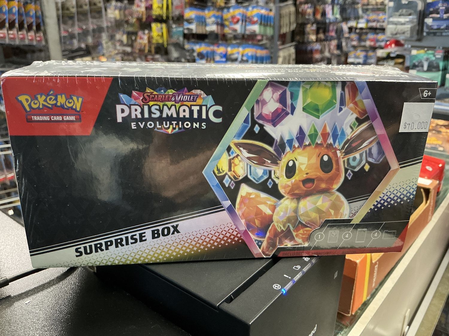 Scarlet and Violet prismatic evolutions surprise box