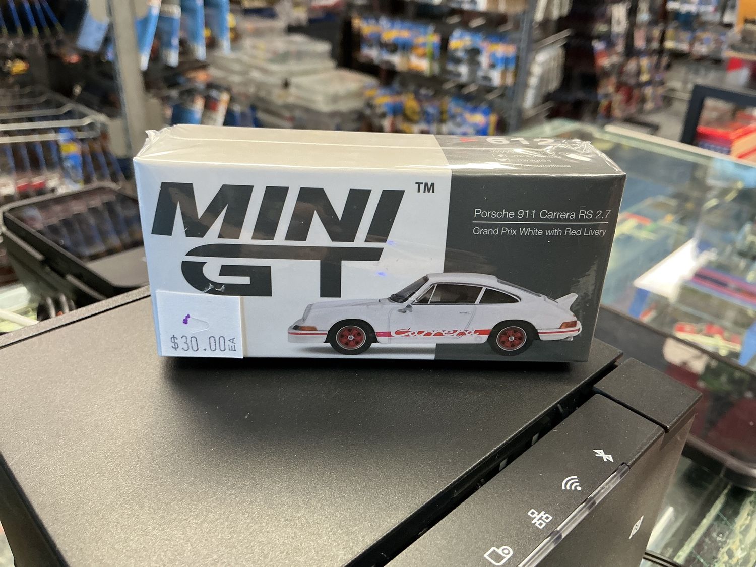 Porsche 911 Carrera RS 2.7 white