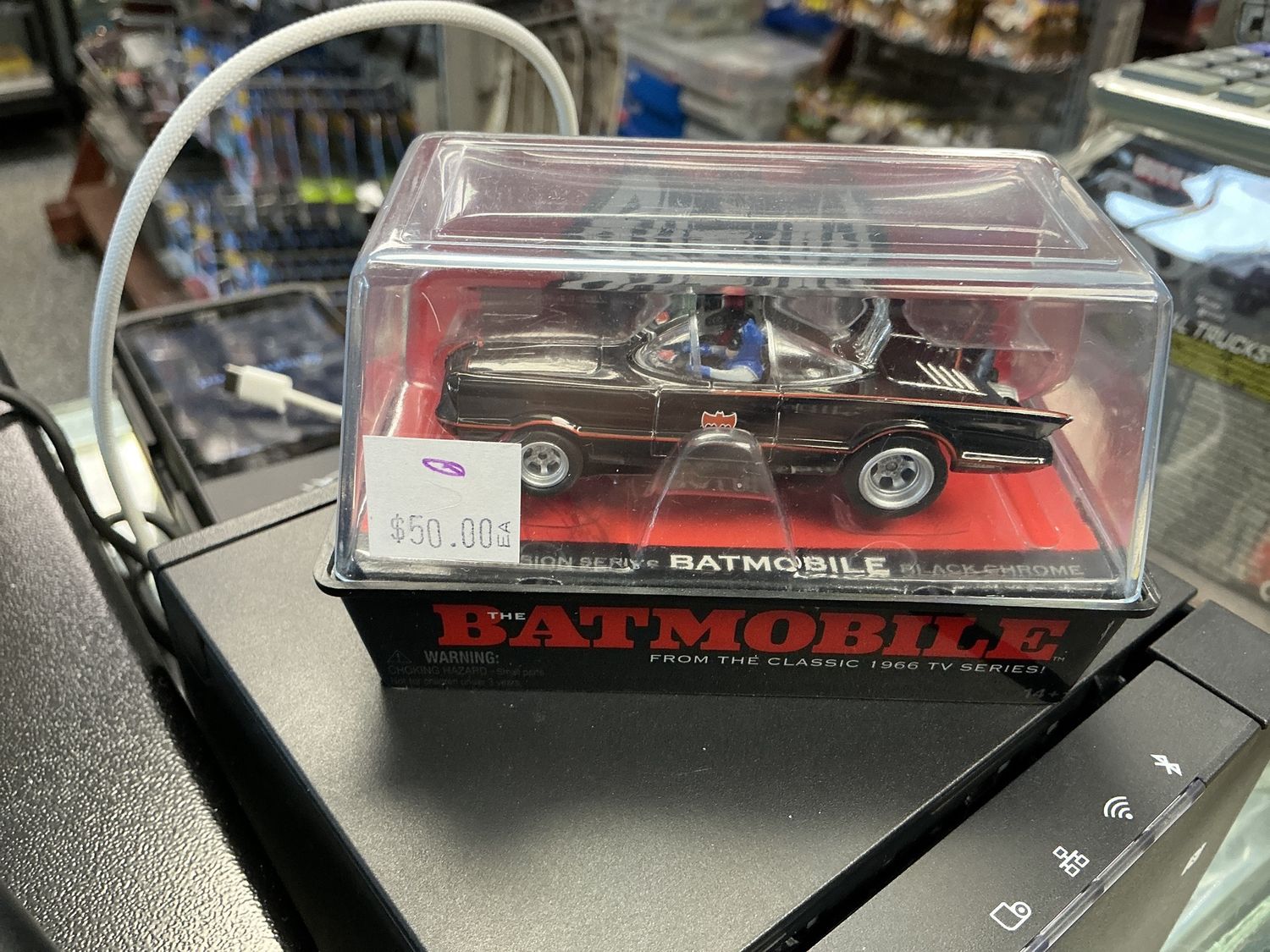 Electric slot racer, Batmobile