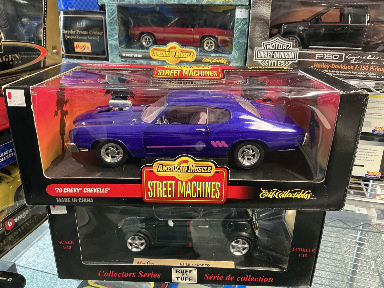 1970 Chevy Chevelle purple