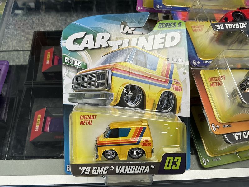 1979 GMC Vandura yellow