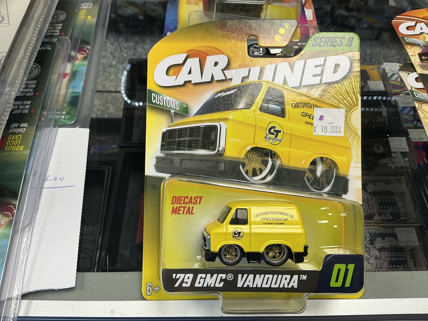 1979 GMC vandura series 8  yellow