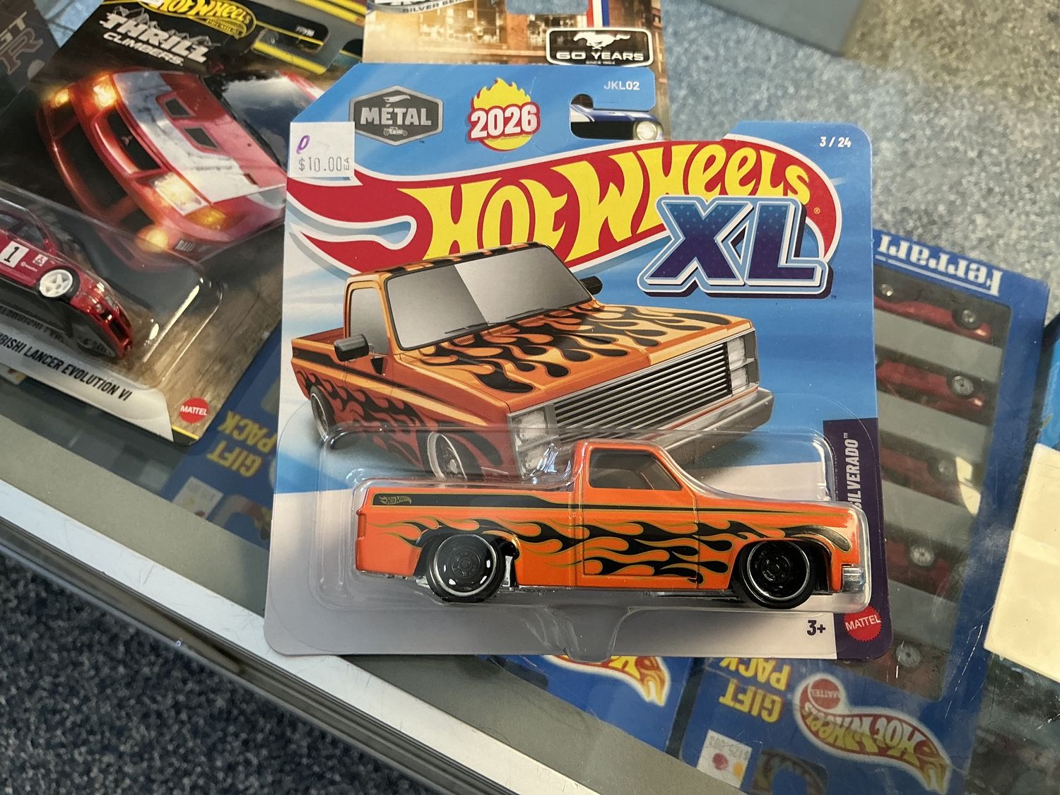 Hot wheels XL 1983 Chevy Silverado orange