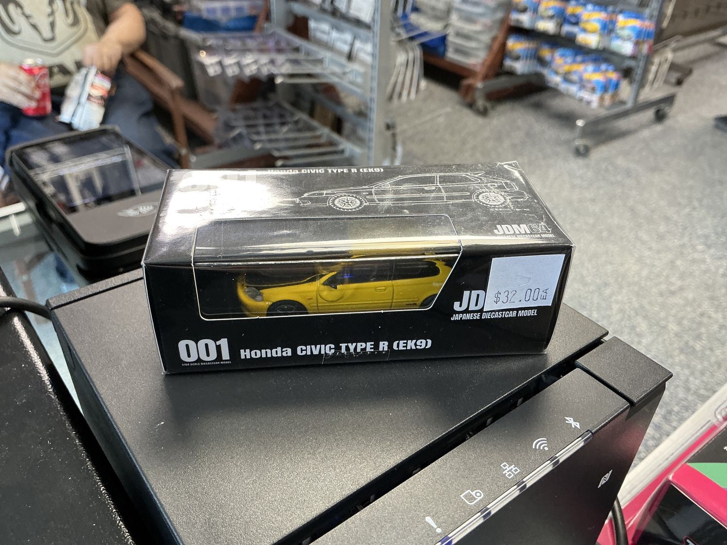 Honda Civic type REK9 yellow