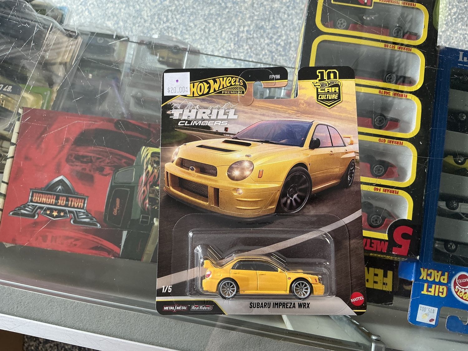 Throw climbers Subaru Impreza, WRX yellow