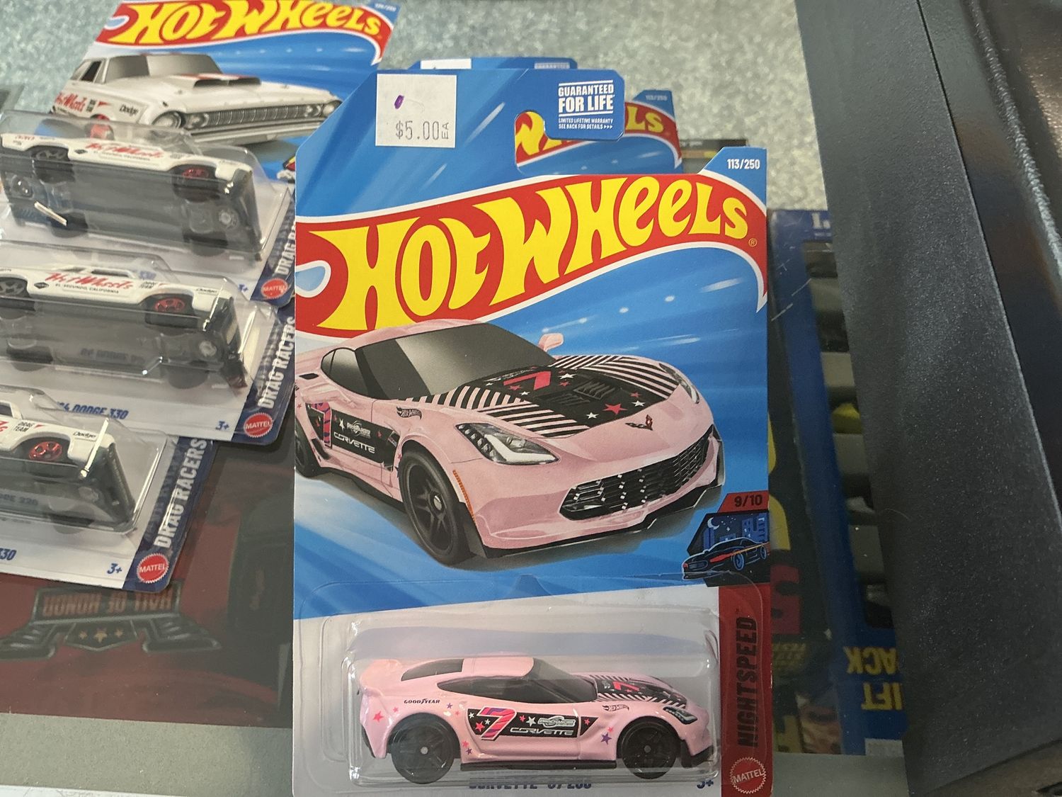 Corvette C7 Z06 pink