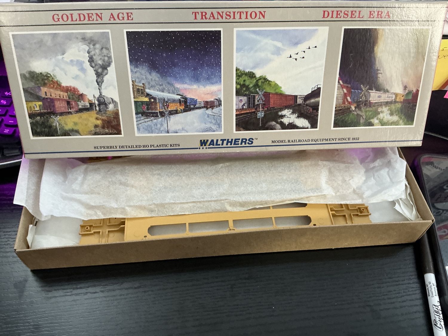 Walthers double stack car three car set you build