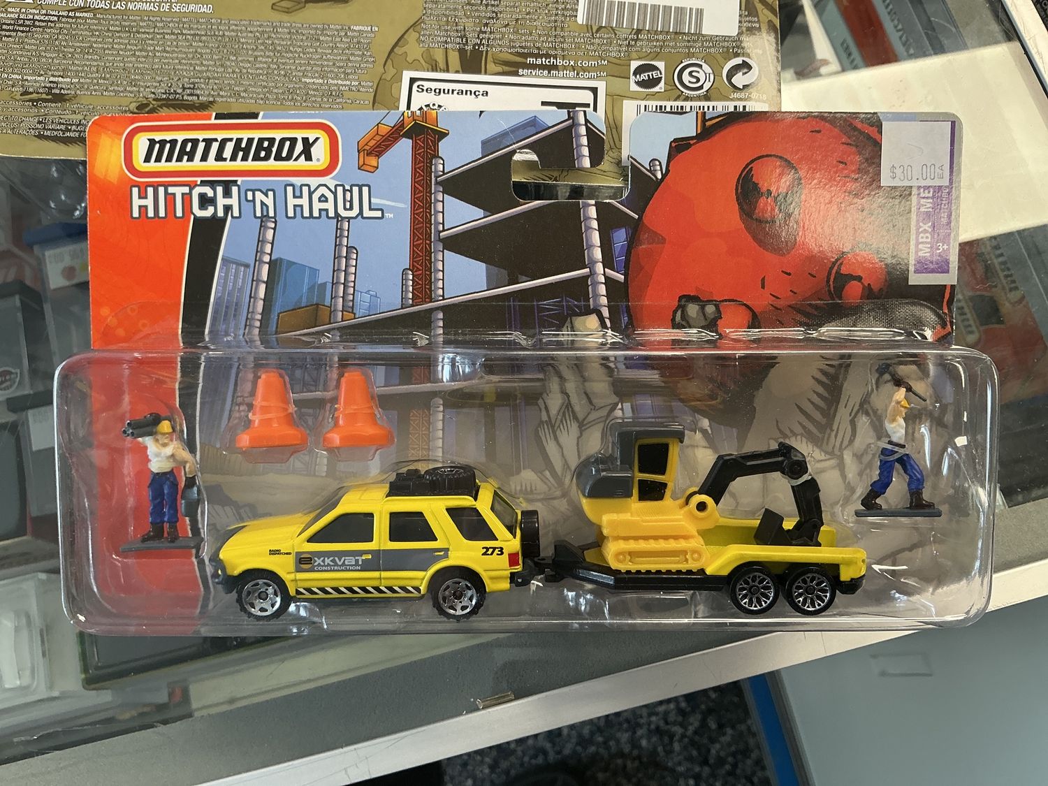 Hitch and haul construction zone