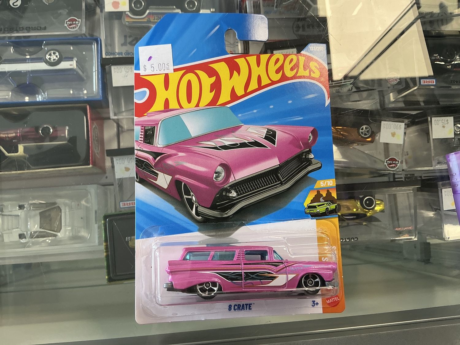 Eight crate pink