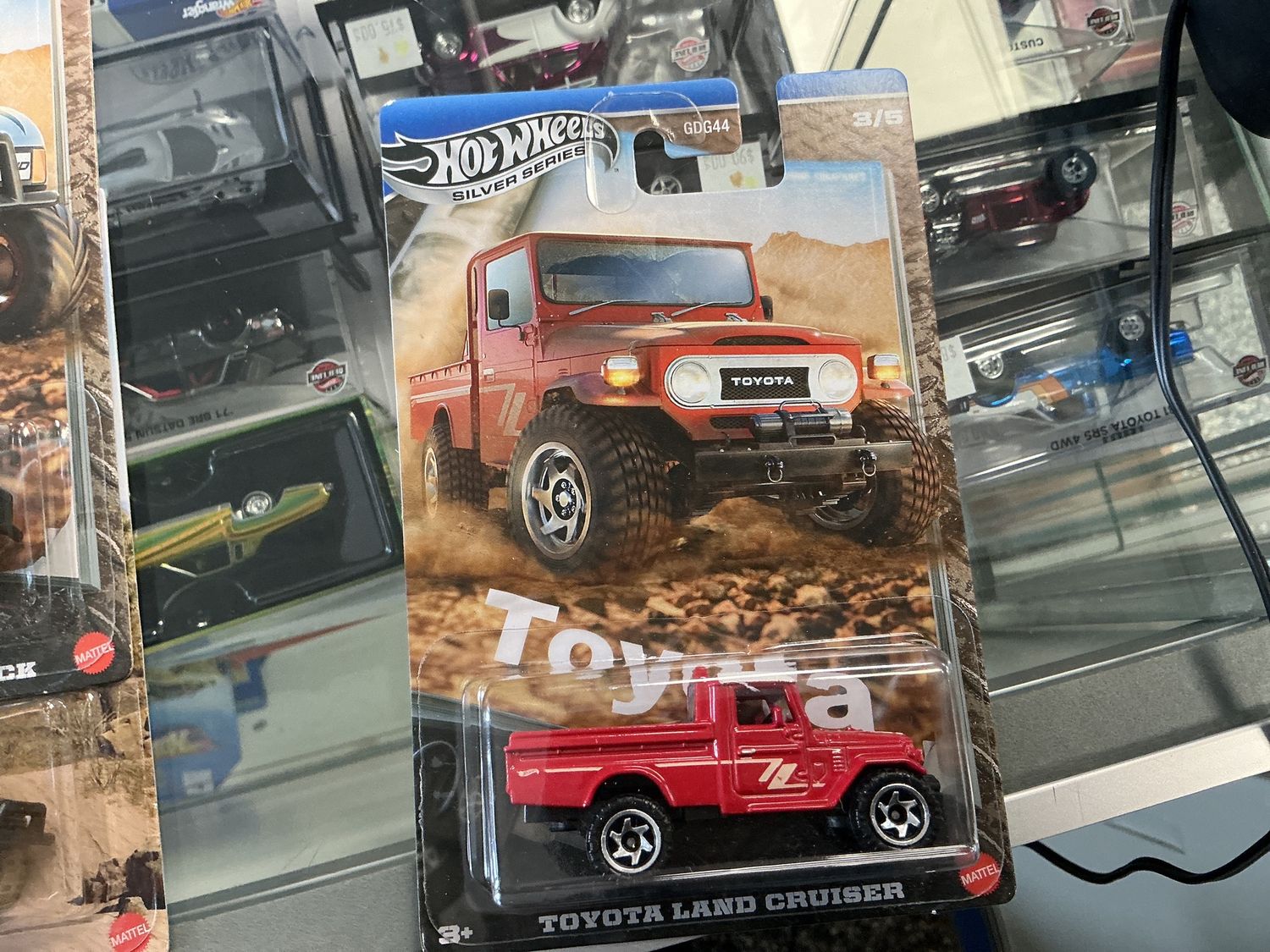 Toyota Land Cruiser red