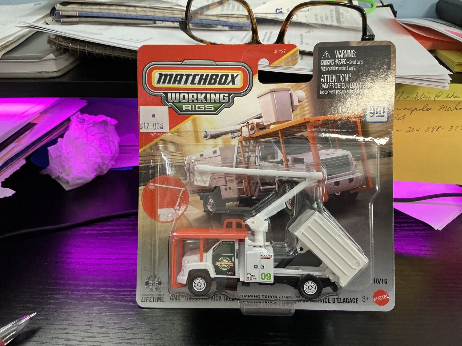 GMC c8500 top kick tree trimming truck