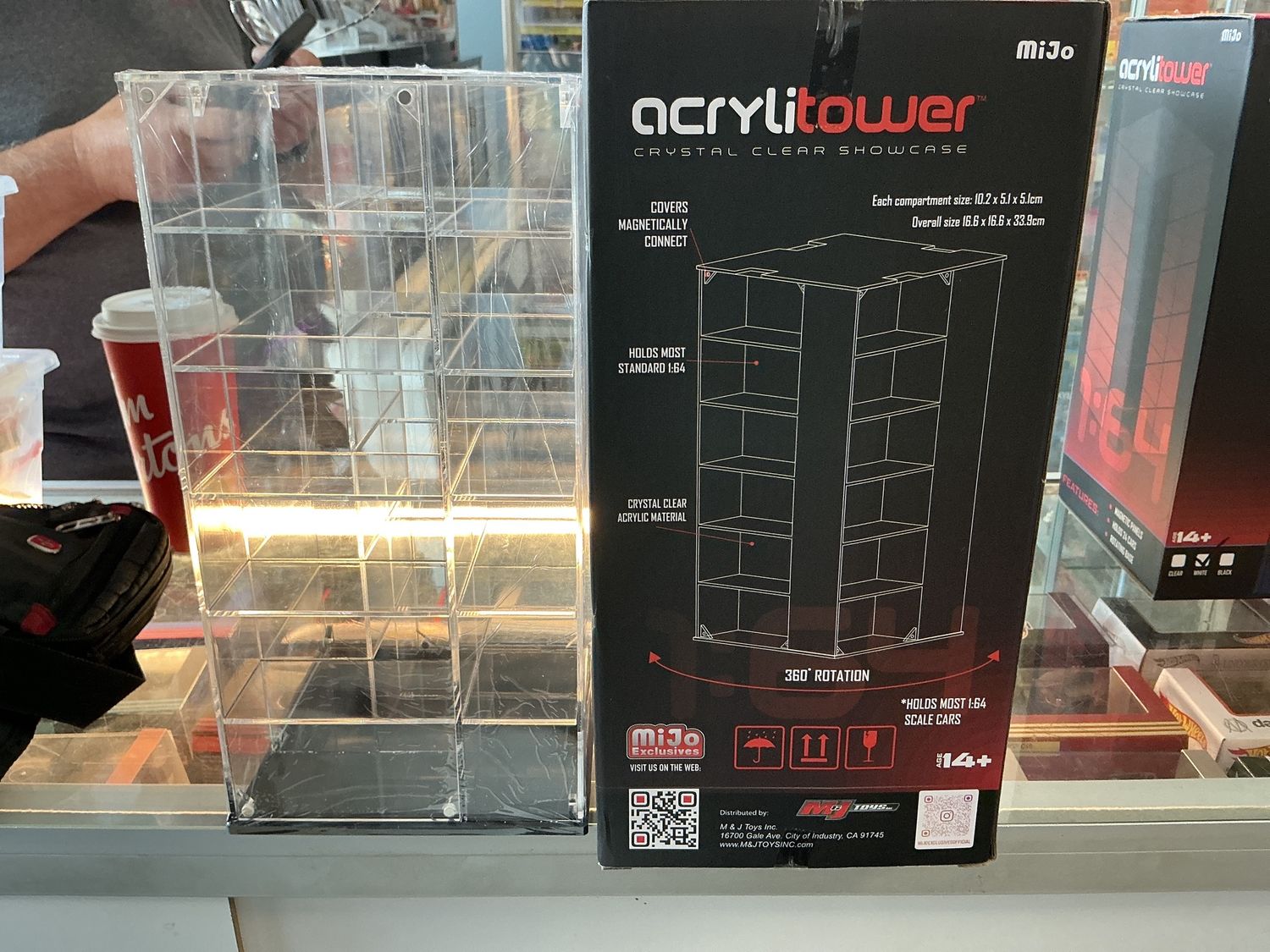 Acrylitower clear