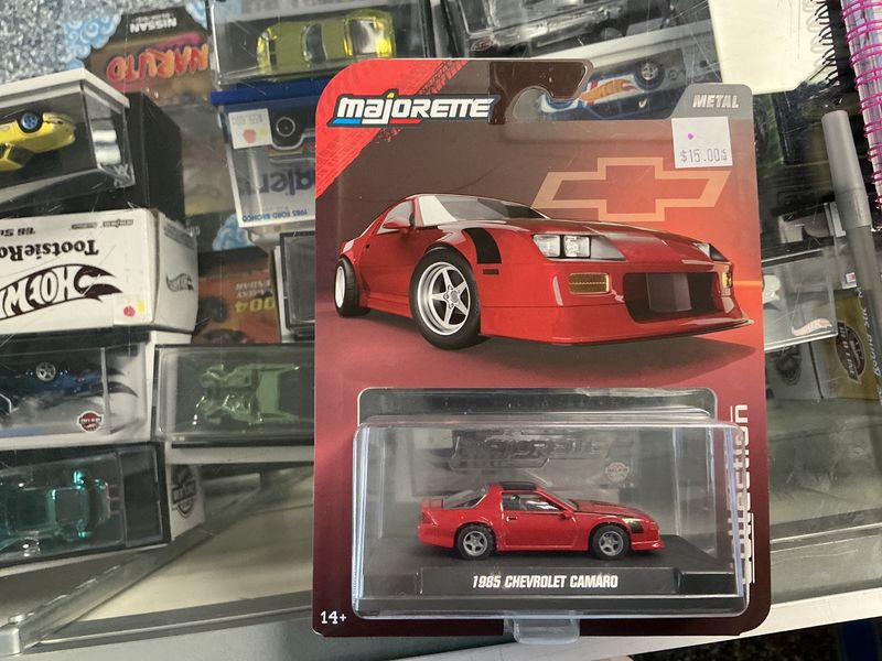 1985 Chevy Camaro red