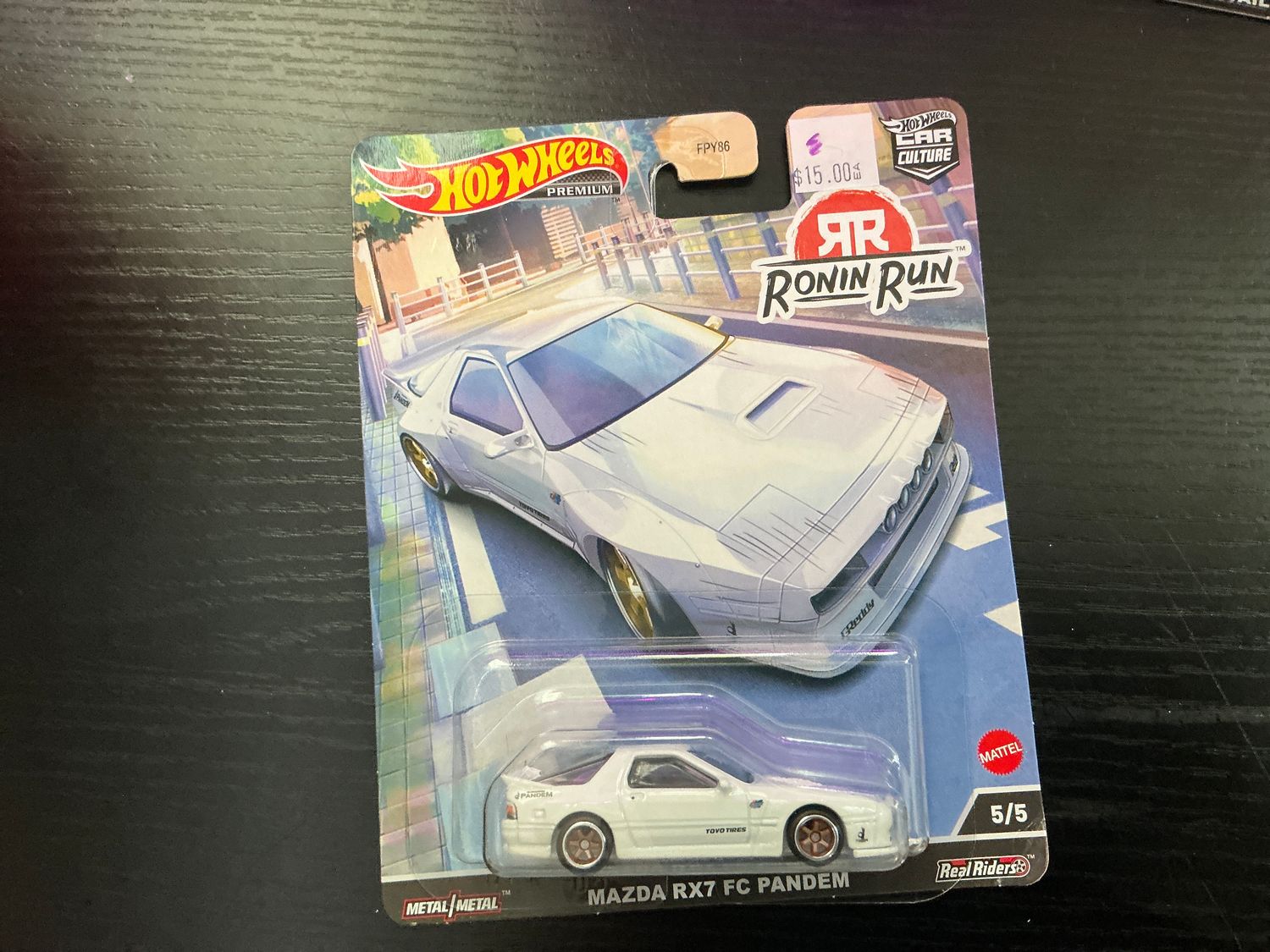 Ronin run Mazda RX 7FC pandemic white