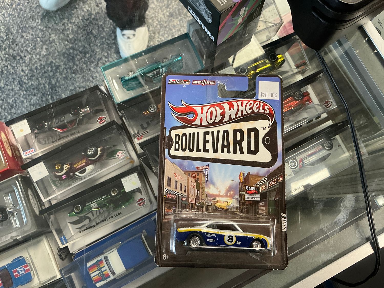 Hot wheels Boulevard. Vairy  8