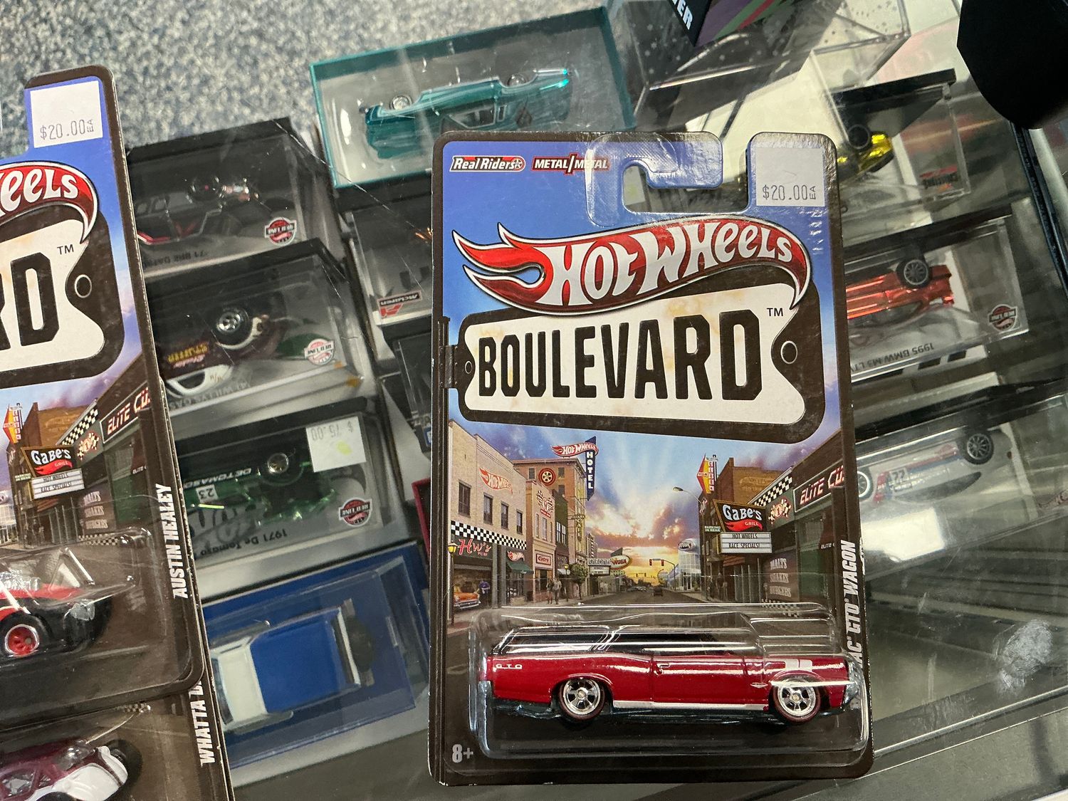 Hot Wheels Blvd., Pontiac gto waggon red