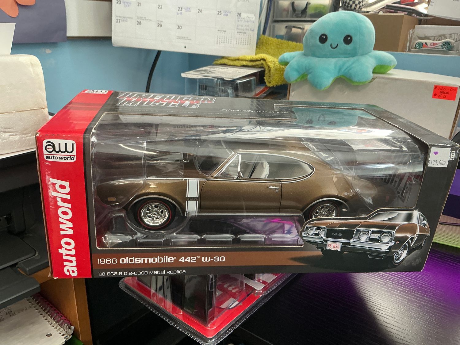 1968 Oldsmobile 442W 30 bronze