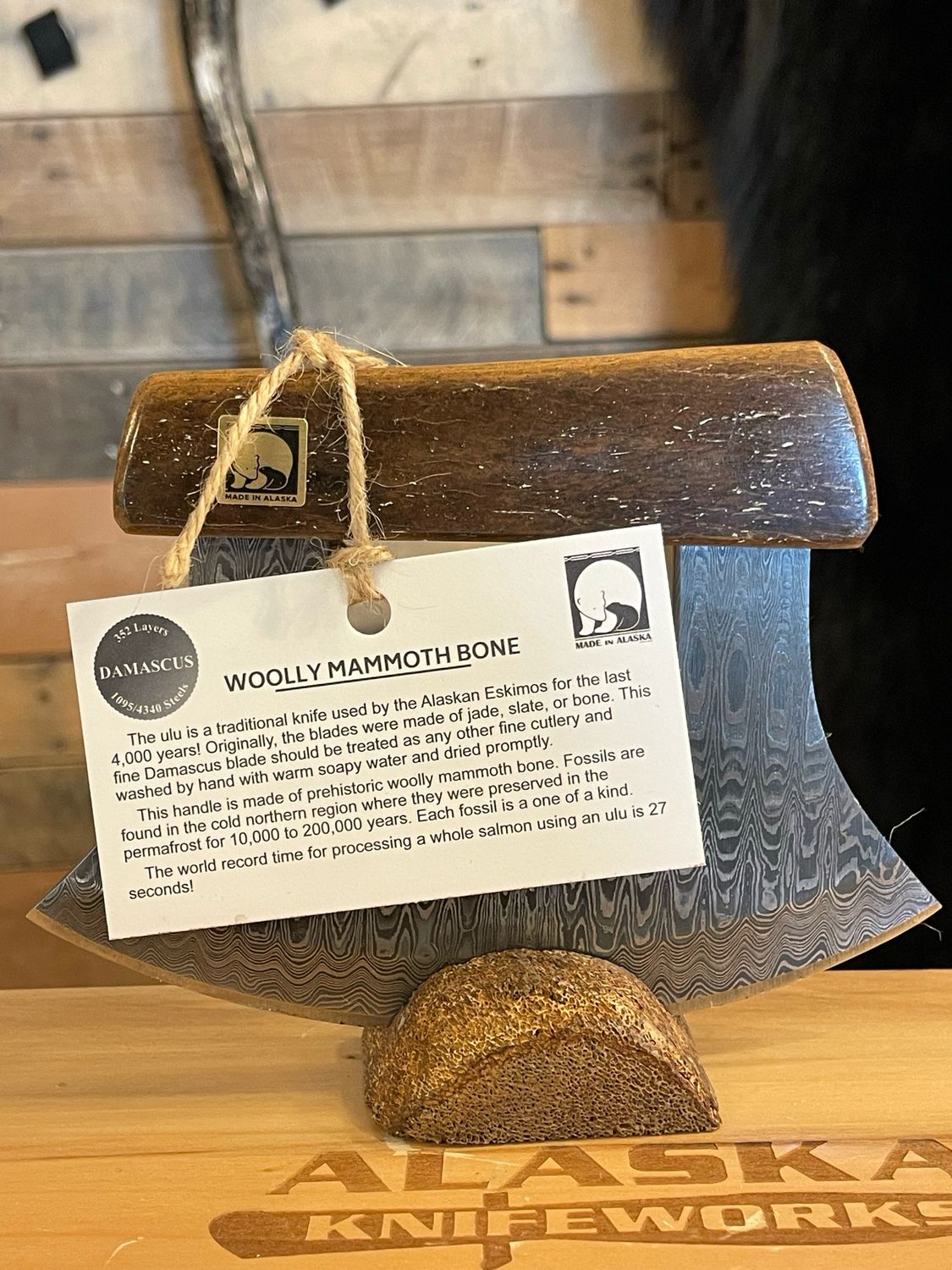 IJ Damascus Wolly Mammoth Bone Ulu