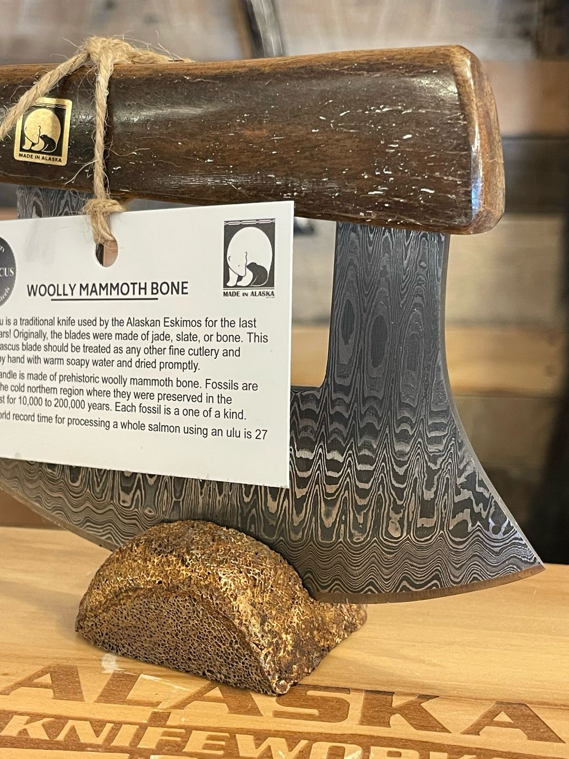 IJ Damascus Wolly Mammoth Bone Ulu