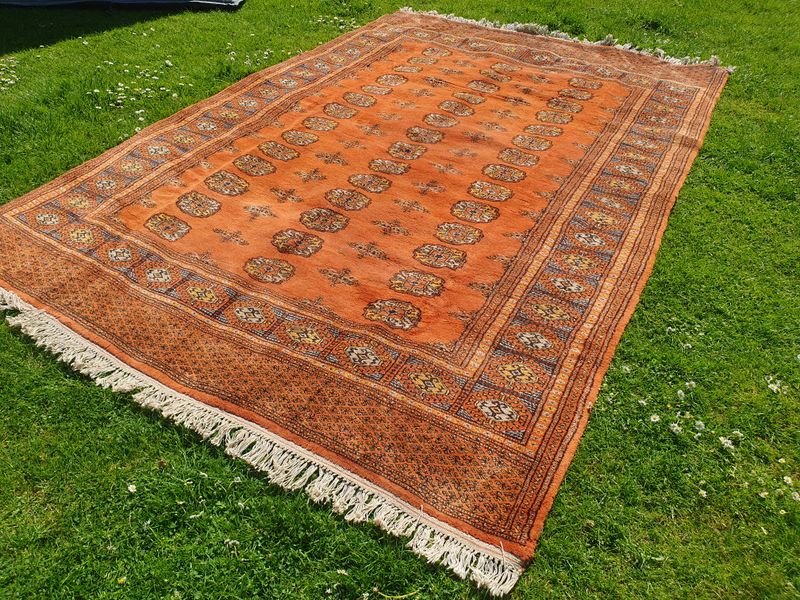 Prachtig handgeknoopt Oosters tapijt.