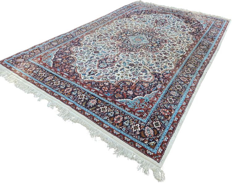 Fijn handgeknoopt Perzisch ISFAHAN tapijt