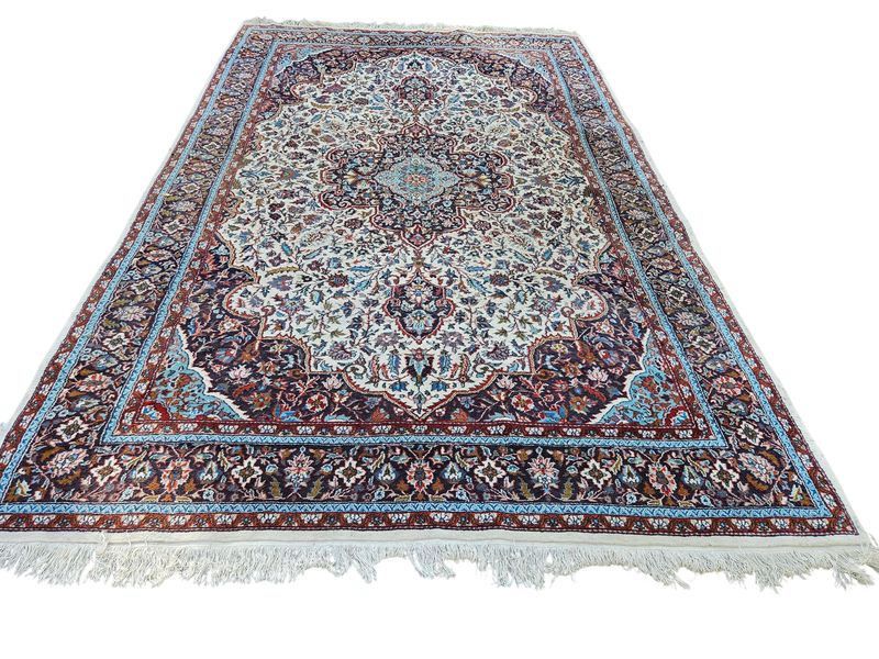 Fijn handgeknoopt Perzisch ISFAHAN tapijt