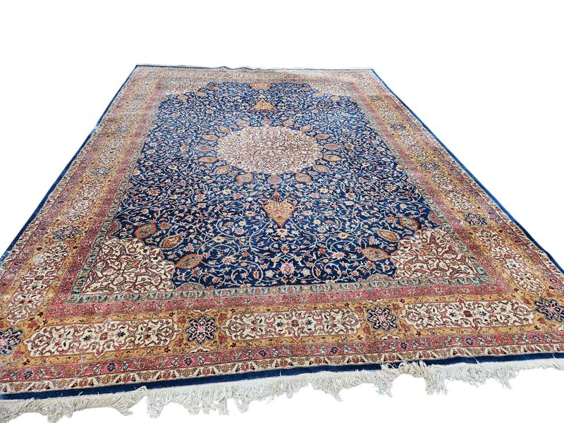 Prachtig groot handgeknoopt Perzisch tapijt