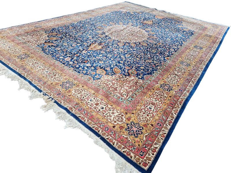 Prachtig groot handgeknoopt Perzisch tapijt