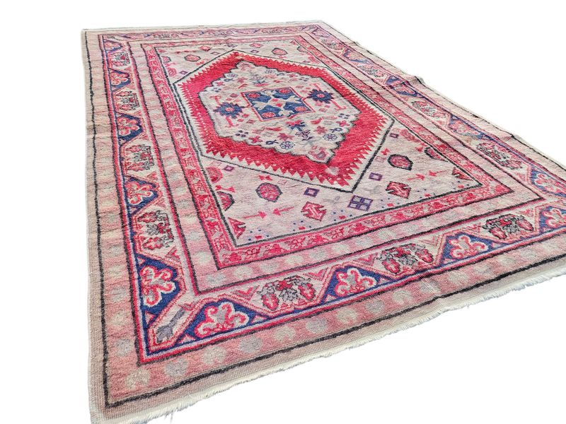 Handgeknoopt Oosters tapijt