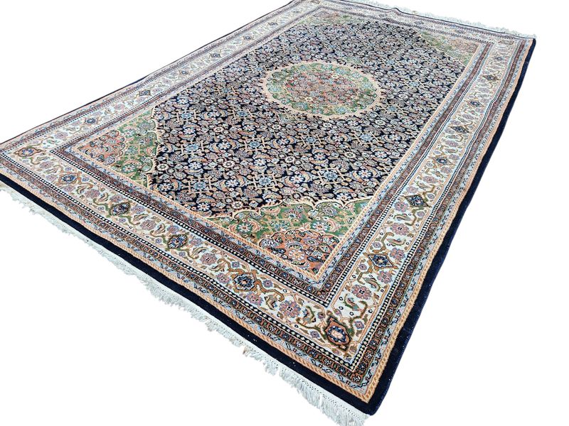 ​Prachtig handgeknoopt BIDJAR tapijt