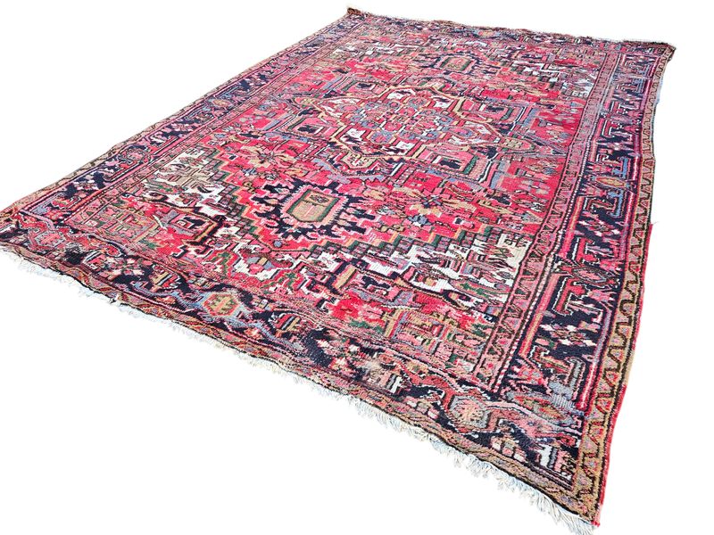 Prachtig groot handgeknoopt Perzisch tapijt