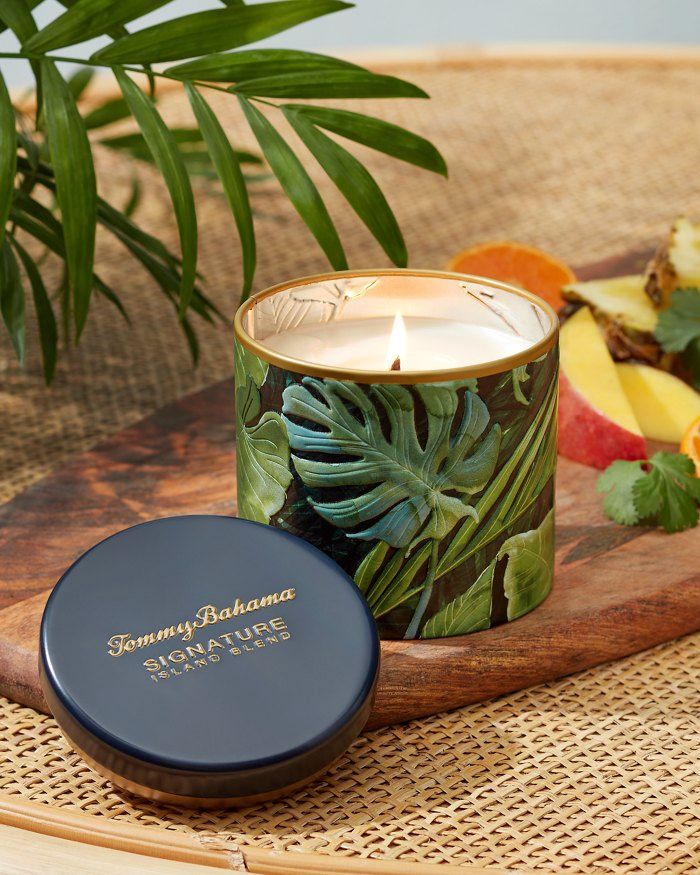 Island Blend Villa Fronts Candle Tin